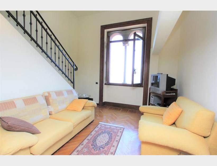 Charming Apartment Lake Front Acquaseria Luaran gambar