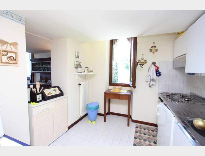 Charming Apartment Lake Front Acquaseria Luaran gambar