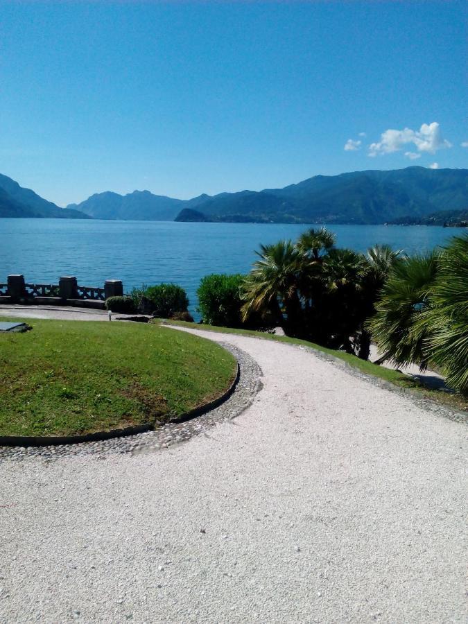 Charming Apartment Lake Front Acquaseria Luaran gambar