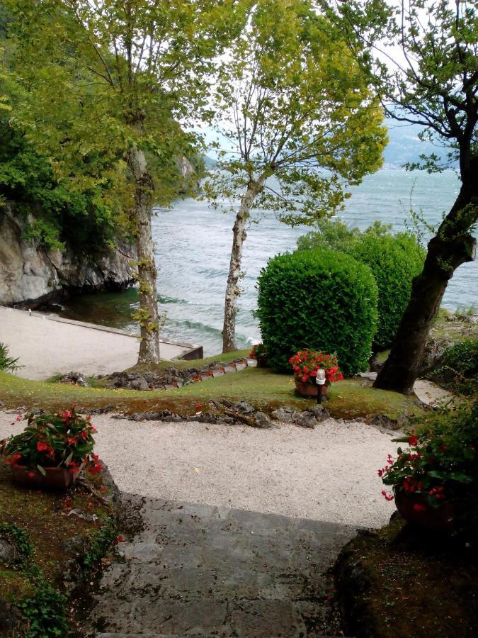 Charming Apartment Lake Front Acquaseria Luaran gambar